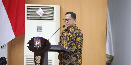 Mendagri Minta Kepala Daerah Evaluasi Berjenjang Penanganan Covid-19