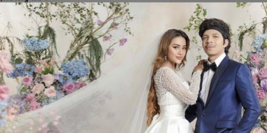5 Potret Acara Sungkeman Aurel Hermansyah Jelang Hari Pernikahan, Penuh Haru