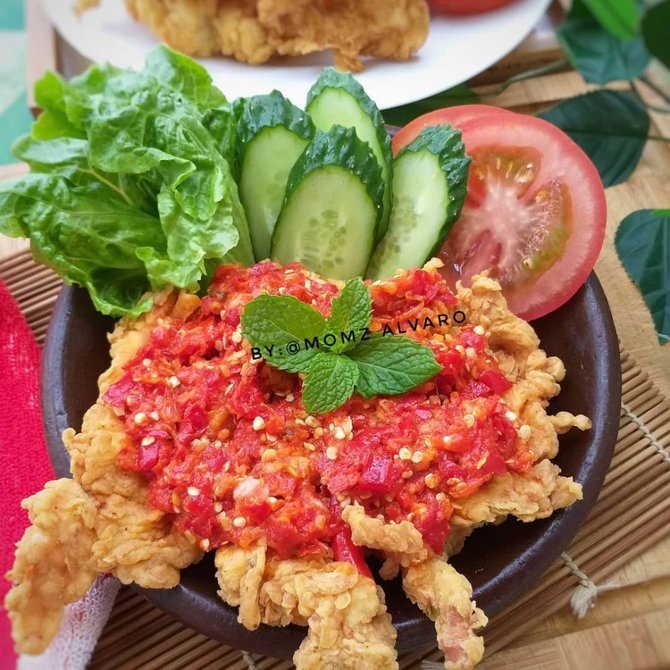 10 resep ayam geprek pedas menggugah selera cocok untuk menu makan siang