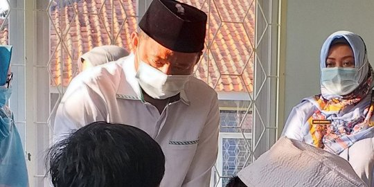 Wagub Jabar Ajak Warga 'Pamer' Kegiatan Vaksinasi di Medsos untuk Sosialisasi