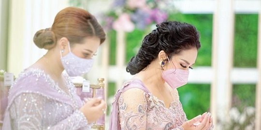 Penuh Haru, Ini Ucapan Terima Kasih Aurel Untuk Krisdayanti di Momen Pengajian