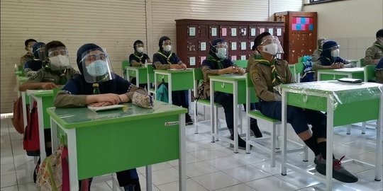 KPAI Minta Vaksinasi Guru Tak Jadi Dasar Pembukaan Sekolah Tatap Muka