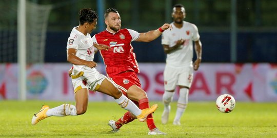 PSM Makassar Tundukan Persija 2-0