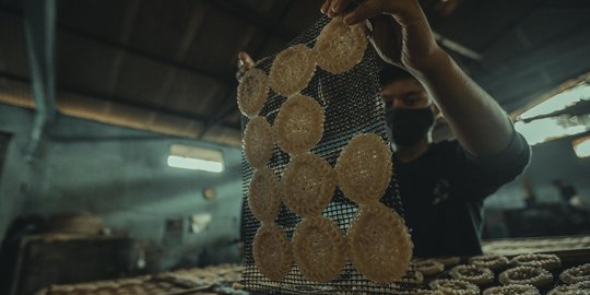 Produksi Kerupuk Pasundan, Si Putih Asli Nusantara