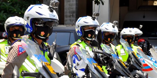 Polantas di Jateng Kini Pakai Helm yang Dilengkapi Kamera e-Tilang