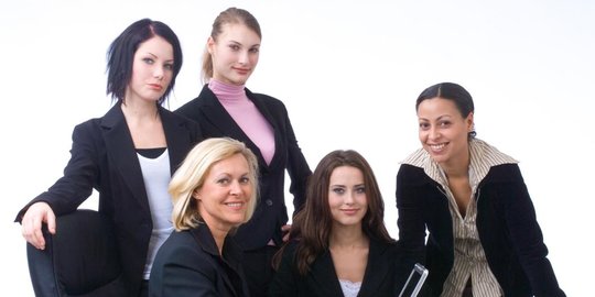 Ingin Karir Kinclong, Ikuti 5 Tips Promosikan Diri Bagi Pekerja Wanita