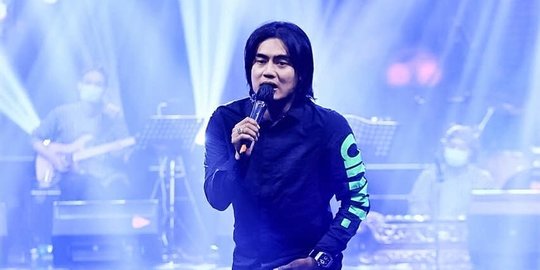 Charly Eks ST12 Buka Bisnis Rokok di Tengah Pandemi, Ternyata Ini Alasannya