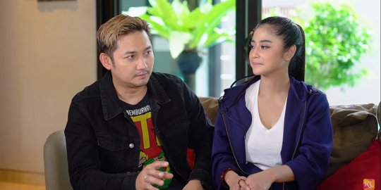 Kisah Angga Wijaya Kredit Cincin Demi Bisa Melamar Dewi Perssik di Bangkok