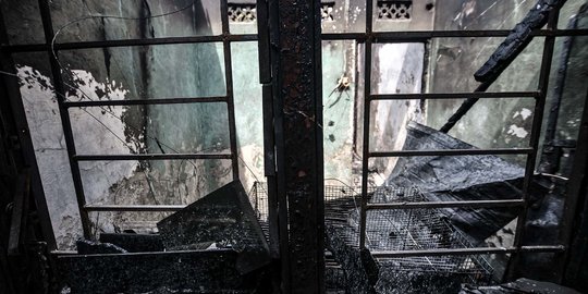 Satu Keluarga Korban Kebakaran di Matraman Dibawa ke Padang Pariaman