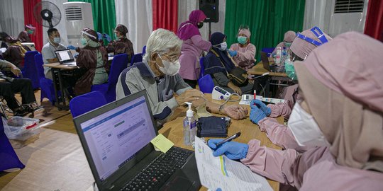 Dinkes Jateng Sebut Vaksinasi Covid-19 untuk Lansia di 10 Daerah tidak Maksimal