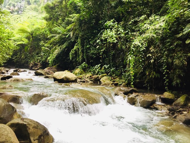 sungai jernih bak kristal ini pesona lau mentar 039grand canyon039 di deli serdang