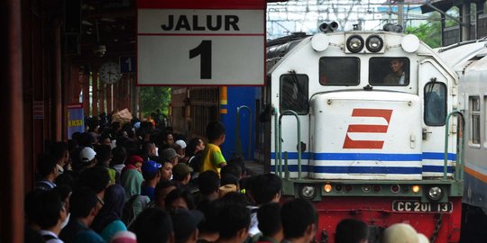 Larangan Mudik Belum Jelas, DPR Sebut Masyarakat Bisa Pulang Kampung Sebelum Ramadan