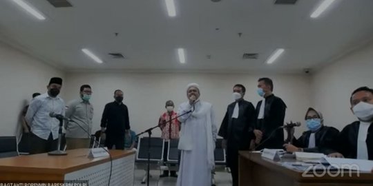 Rizieq Selesai Bacakan Eksepsi, Sidang Kasus Kerumunan Dilanjutkan Selasa Pekan Depan