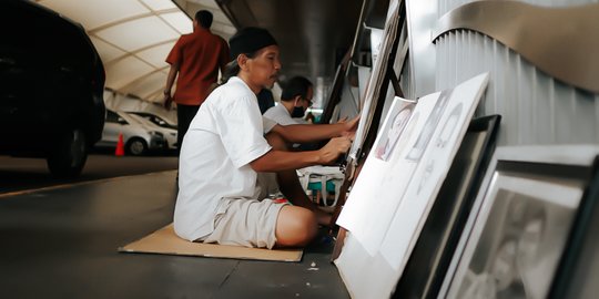 Pelukis Jalanan Blok M, Berkarya di Tengah Keramaian Jakarta