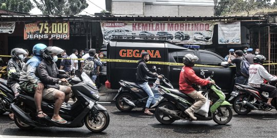 Suasana TKP Rumah Terduga Teroris di Condet