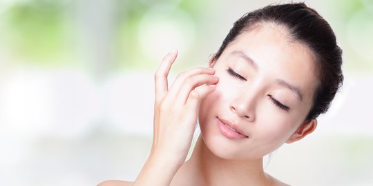 10 Cara Mendapatkan Kulit Dewy dan Indah, dari Perawatan Mudah hingga Pola Hidup