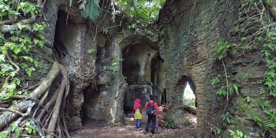 Pesona di Balik Kesan Angker Pulau Nusakambangan Cilacap