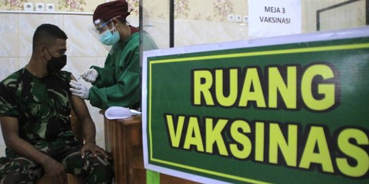 Kemenkes Sebut Penyuntikan Vaksin AstraZeneca Tetap Dilanjutkan