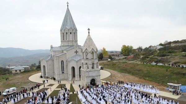 ilustrasi gereja di armenia