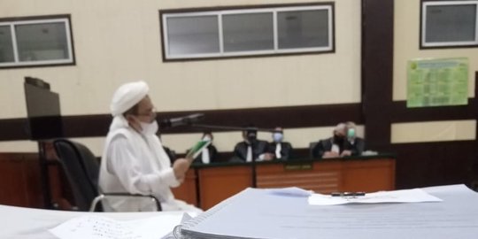 JPU Luruskan Eksepsi Rizieq, Minta Kuasa Hukum Baca Buku Kuliah Semester 1