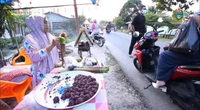 ramai ramai jual tapai dan lemang ini tradisi unik warga batu bara sambut ramadan