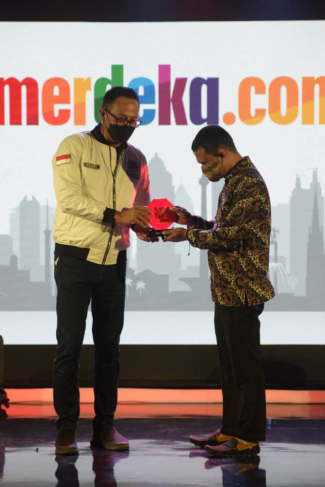 merdeka award desa dengan inisiatif digital menuju pemulihan ekonomi