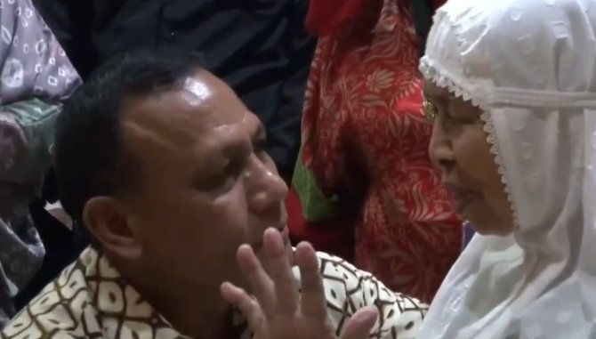 momen jenderal bintang 3 polri bertemu guru semasa sma