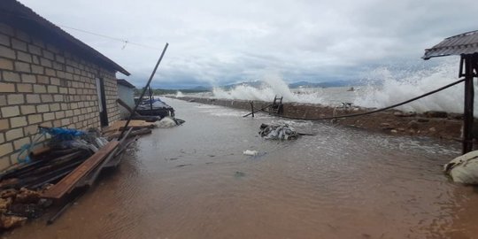 Banjir Rob di Kabupaten Kupang, 119 Keluarga Terdampak