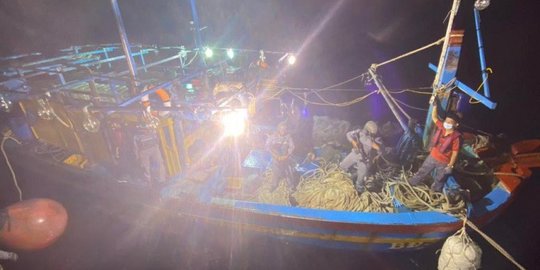 Curi Ikan, Kapal Vietnam Sempat Kabur hingga Bakamla Beri Tembakan Peringatan