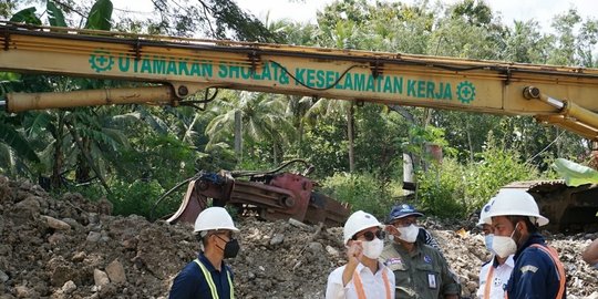 pemerintah tinjau pembangunan infrastruktur di yogyakarta