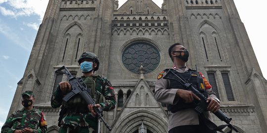 Kapolri Listyo Sigit Bersyukur Perayaan Paskah Aman dan Lancar