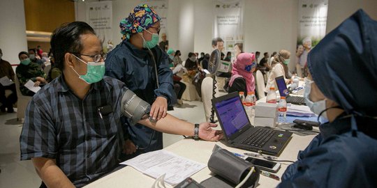 Target 1 Juta, Program Vaksinasi Baru Capai 200 Ribu Orang per Hari