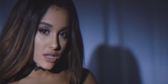 Lirik Lagu Dangerous Woman - Ariana Grande | merdeka.com