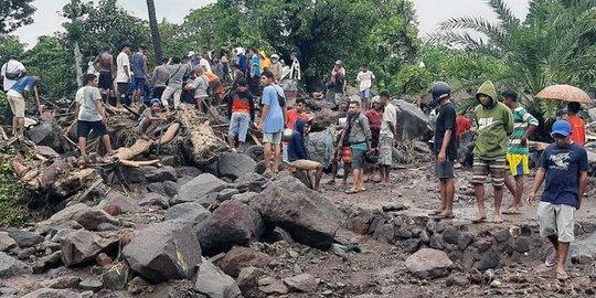 48 Warga Lembata Dilaporkan Masih Hilang Akibat Banjir Lahar Hujan