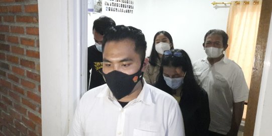 Sepak Terjang Dokter Abal-Abal Buka Praktik Suntik Filler Payudara di Tangsel