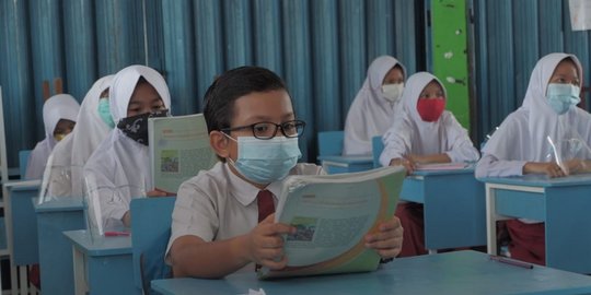 25 Sekolah di Jaksel Siap Lakukan Sekolah Tatap Muka, Simak Jadwal & Daftar Lokasinya