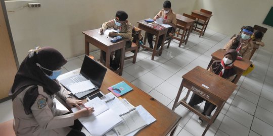 Uji Coba Pembelajaran Tatap Muka di Jakarta, Sekolah Harus Laporkan Kesehatan Siswa