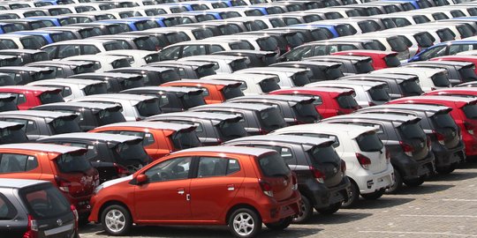 Airlangga Sebut Peningkatan PMI Manufaktur Berkat Diskon Pajak Mobil