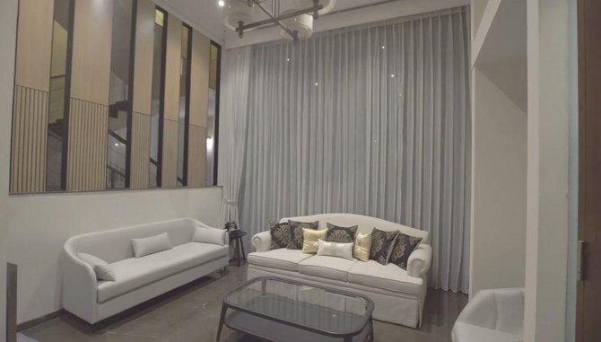 rumah baru celine