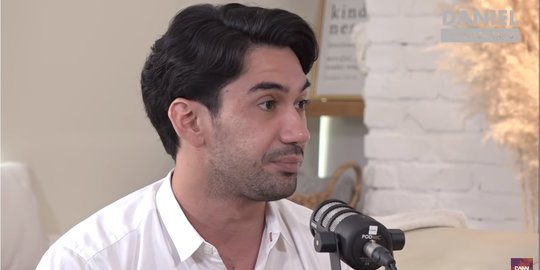 Tak Punya Instagram Pribadi Reza Rahadian Ternyata Aktif Di Akun Medsos Ini Merdeka Com