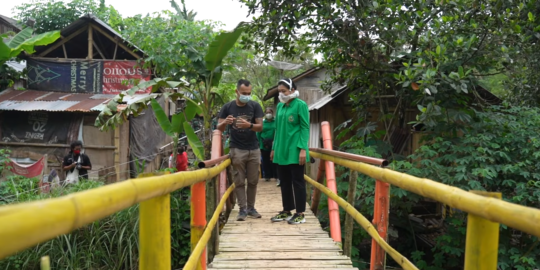 Ibu Hetty Sambangi Warga Hidup Susah Tapi Pantang Mengemis, Kampung yang Bikin Salut