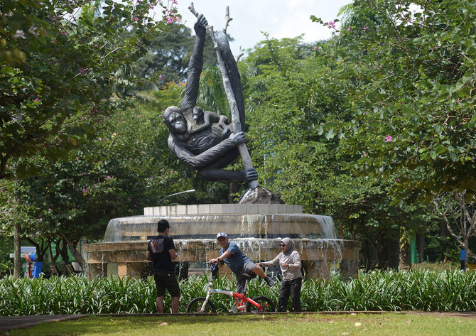 taman margasatwa ragunan kembali dibuka