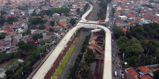 Macet Sekitar Tapal Kuda Lenteng Agung, Pemprov DKI akan Memperlebar Jalan
