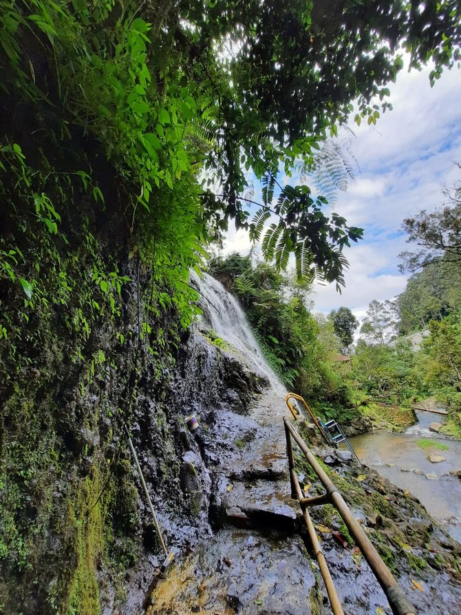 curug tilu leuwi opat