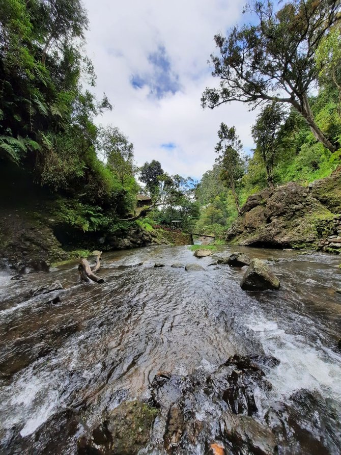 curug tilu leuwi opat