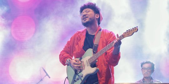 Pemutaran Lagu di Tempat Publik Kini Ditarik Royalti, Kunto Aji Ungkap Opininya