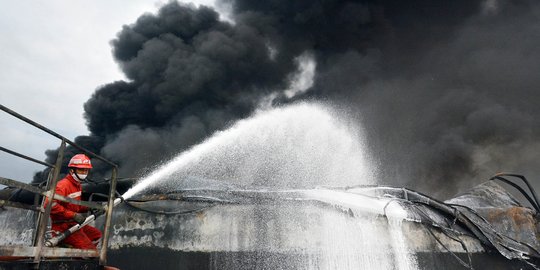 Sempat Dirawat karena Luka Bakar, 1 Korban Kebakaran Kilang Balongan Meninggal