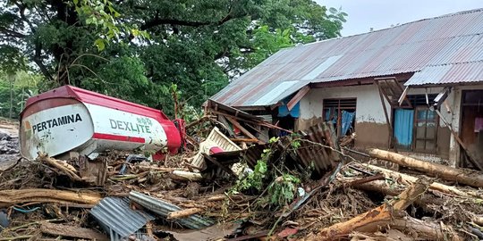 Relokasi Korban Dilakukan usai Evakuasi dan Pembersihan Lokasi Bencana NTT Selesai