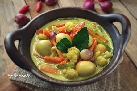 11 resep telur kuah gurih dan lezat cocok untuk menu harian