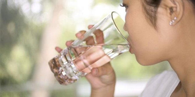 Kurang Minum Air Timbulkan Dampak Ini ke Tubuh 